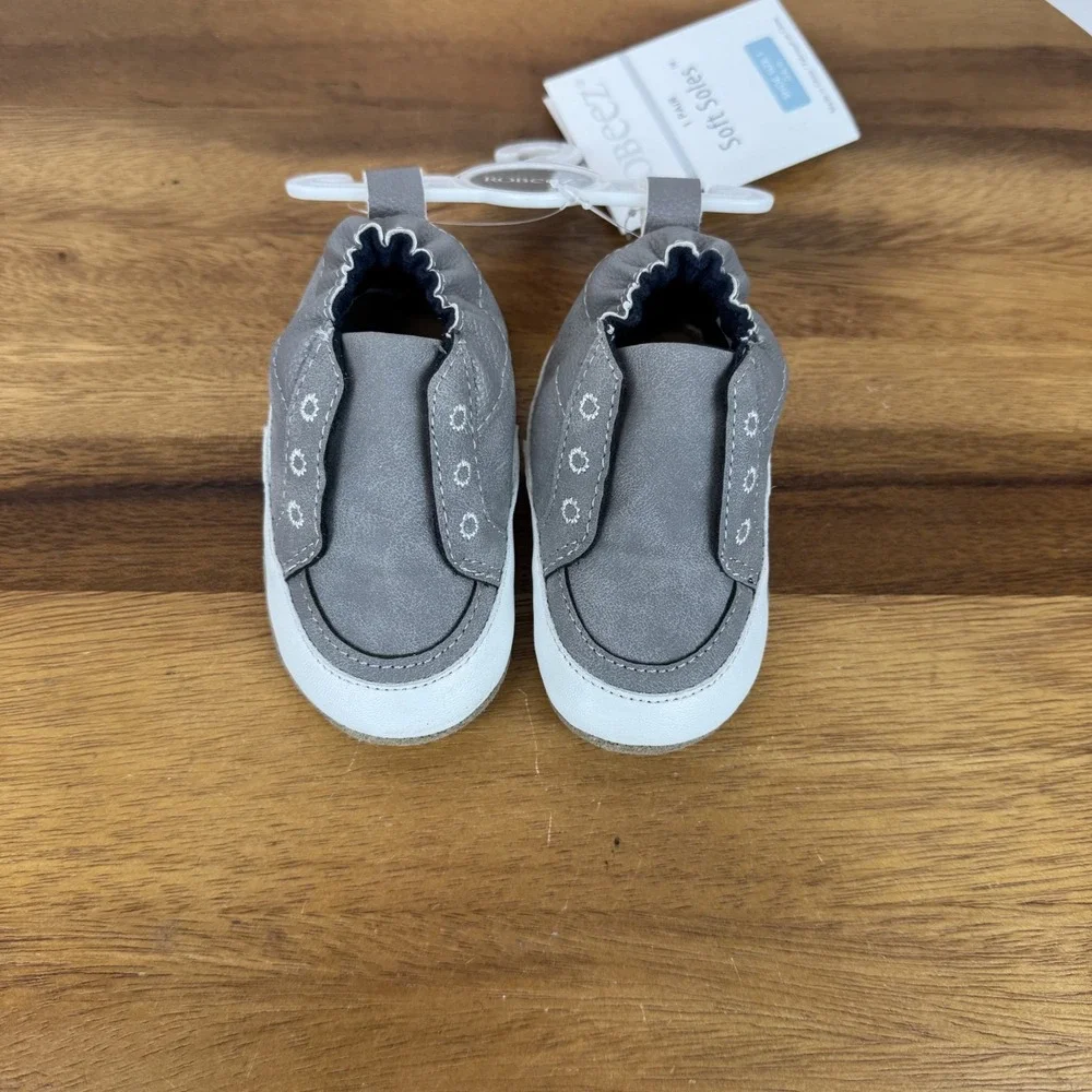 New Infant Robeez Soft Soles‎ Gray Comfort Casual Shoes Size 0-6 Months NWOB